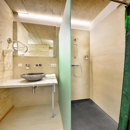 Mueller Cafe & Wein - Mondholzhotel 3* Файтсхёххайм