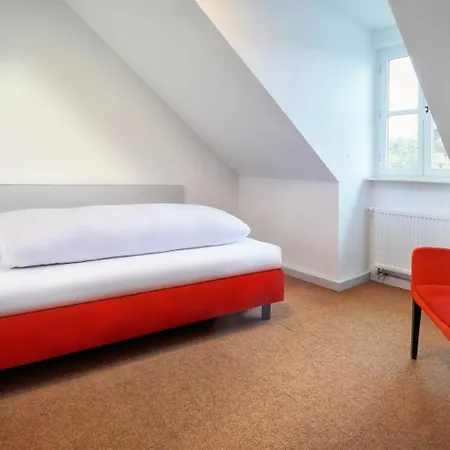 Hotel Mueller Cafe & Wein - Mondholzhotel Veitshöchheim