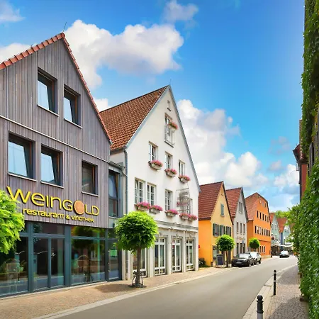Hotel Mueller Cafe & Wein - Mondholzhotel